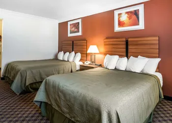 Quality Inn Rutland - Killington hotel thumbnail 8