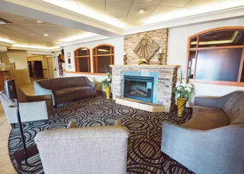 Rosslyn Inn and Suites hotel thumbnail 2