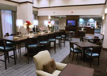 Hampton Inn & Suites Suisun City Waterfront hotel thumbnail 2
