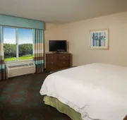 Hampton Inn & Suites Suisun City Waterfront hotel detail image 7