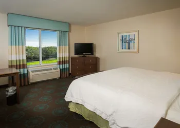 Hampton Inn & Suites Suisun City Waterfront hotel thumbnail 7
