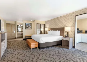 Best Western Plus Heritage Inn hotel thumbnail 8