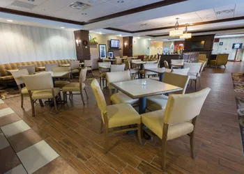 Hampton Inn Bangor hotel thumbnail 5