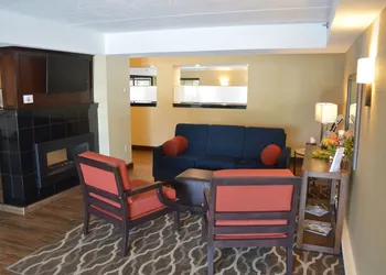 Comfort Inn Bangor North hotel thumbnail 3