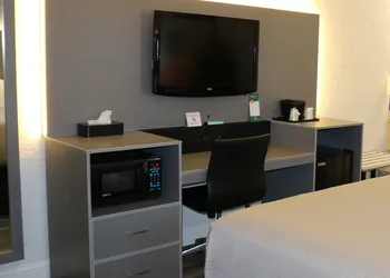 Quality Inn Bangor Airport hotel thumbnail 6
