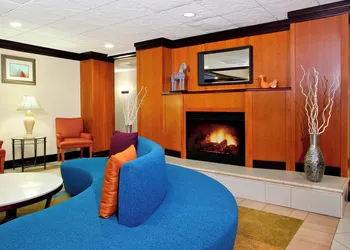 Fairfield Inn & Suites by Marriott Fairfield Napa Valley hotel thumbnail 3