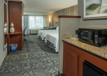 Courtyard by Marriott Bangor hotel thumbnail 8