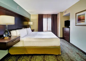 Staybridge Suites Middleton Madison-West by IHG hotel thumbnail 7