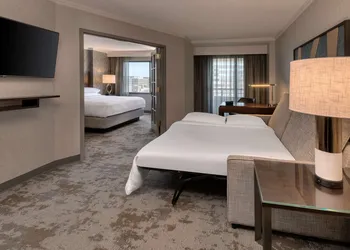 Embassy Suites by Hilton Bethesda Washington DC hotel thumbnail 7