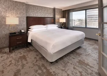 Embassy Suites by Hilton Bethesda Washington DC hotel thumbnail 6