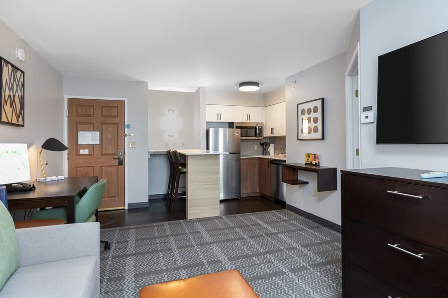 Staybridge Suites Madison East by IHG hotel detail image 6