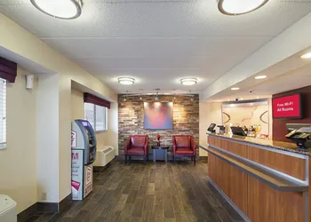 Red Roof Inn Madison, WI hotel thumbnail 6