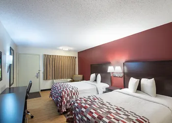 Red Roof Inn Madison, WI hotel thumbnail 7