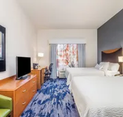 Fairfield Inn & Suites by Marriott Madison East hotel detail image 5