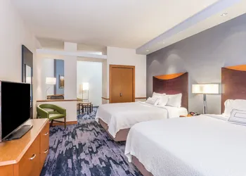 Fairfield Inn & Suites by Marriott Madison East hotel thumbnail 6