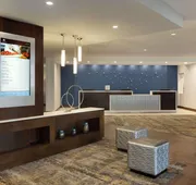 DoubleTree by Hilton Hartford - Bradley Airport hotel detail image 3