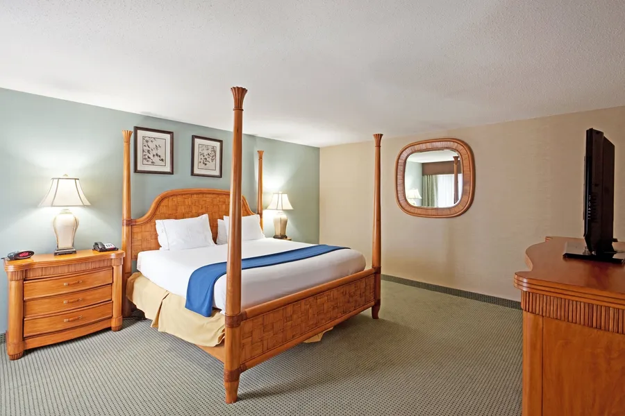 Holiday Inn Express & Suites Meriden by IHG hotel detail image 2