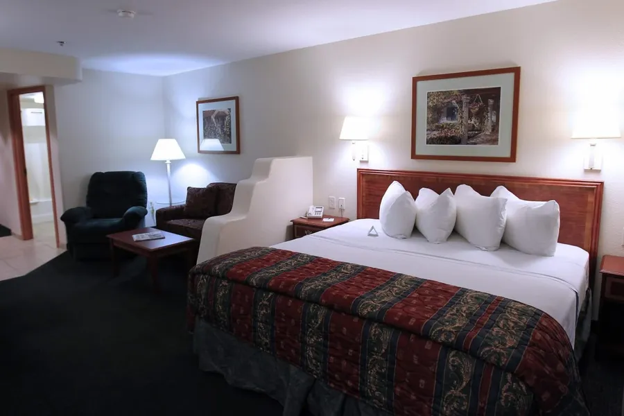 Garden Place Suites hotel detail image 6