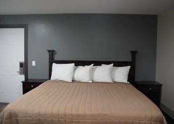 Best Way Inn hotel thumbnail 2