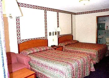 Wesley Inn & Suites hotel thumbnail 7