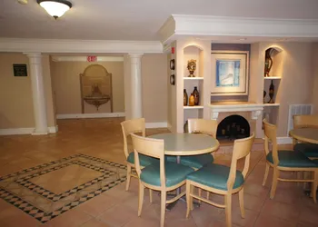 La Quinta Inn by Wyndham Tallahassee North hotel thumbnail 2