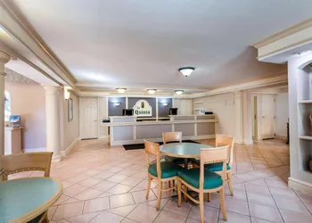 La Quinta Inn by Wyndham Tallahassee North hotel thumbnail 4