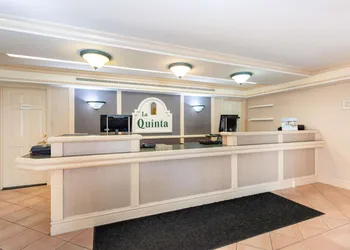 La Quinta Inn by Wyndham Tallahassee North hotel thumbnail 6