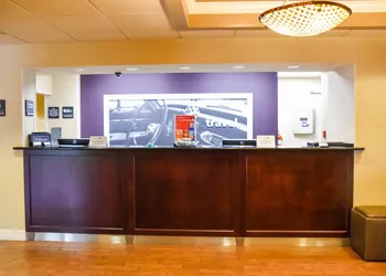 Hampton Inn Perry hotel thumbnail 3