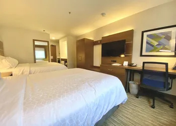 Holiday Inn Express Hotel & Suites Park City by IHG hotel thumbnail 4