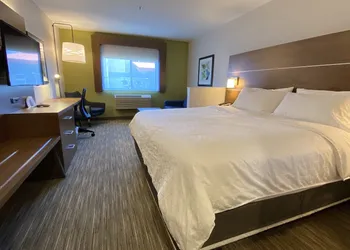 Holiday Inn Express Hotel & Suites Park City by IHG hotel thumbnail 5