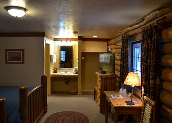 Daniels Summit Lodge hotel thumbnail 8