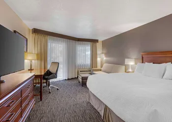 Best Western Plus Landmark Inn hotel thumbnail 8