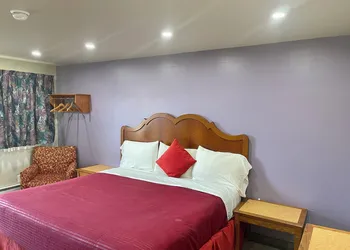 Thriftlodge by Wyndham Moncton hotel thumbnail 4