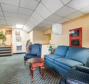 Econo Lodge Manchester hotel detail image 3