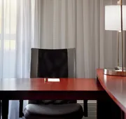 Courtyard by Marriott Greensboro hotel detail image 5