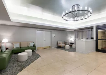 Wingate by Wyndham Greensboro/Coliseum hotel thumbnail 5