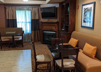 Hampton Inn Greensboro-East hotel thumbnail 4