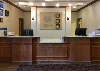 Comfort Inn & Suites Custer - Crazy Horse Area hotel thumbnail 2