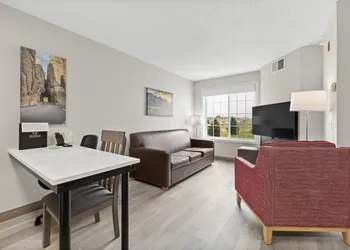 GrandStay Residential Suites - Rapid City hotel thumbnail 7