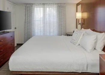 Residence Inn by Marriott Portsmouth hotel thumbnail 7