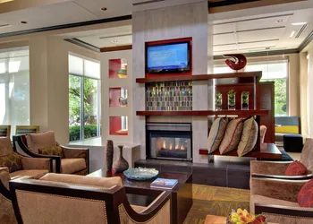 Hilton Garden Inn Albany Airport hotel thumbnail 3