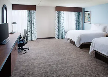 Hilton Garden Inn Albany Airport hotel thumbnail 6