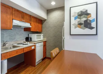 Homewood Suites by Hilton Albany hotel thumbnail 6