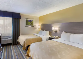 Quality Inn Albany Colonie hotel thumbnail 4