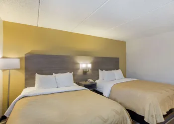 Quality Inn Albany Colonie hotel thumbnail 5