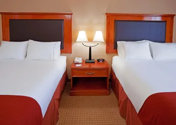 Holiday Inn Express & Suites Albany Airport Area - Latham by IHG hotel thumbnail 6