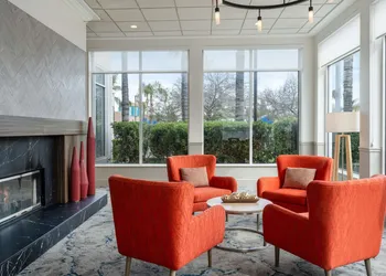 Hilton Garden Inn Bakersfield hotel thumbnail 2