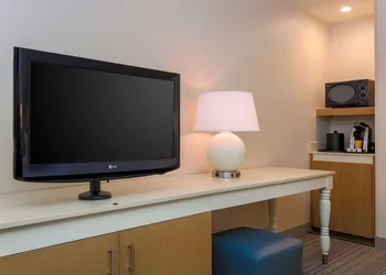 Hilton Garden Inn Bakersfield hotel thumbnail 8