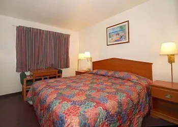 Motel 6 Bakersfield, CA - Central hotel thumbnail 4