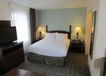 Staybridge Suites Rochester University by IHG hotel thumbnail 8